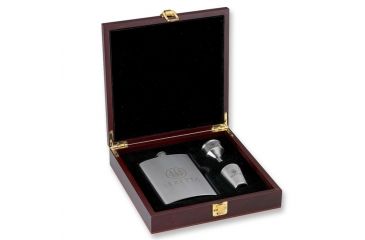 Image of Beretta Set of 4 Glasses,8oz Flask and Funnel w/ Wooden Box OG3000010847