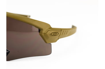 Image of Oakley SI Standard Issue Ballistic M-Frame ALPHA Sunglasses, Terrain Tan w/Prizm Grey, OO9296-1744