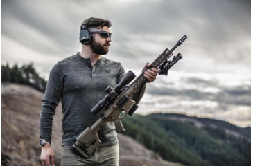 Image of STNGR Hi-Speed Ballistic Sunglasses, Matte Black/Smoke, Medium/Large, XF-VEYJ-IIDL