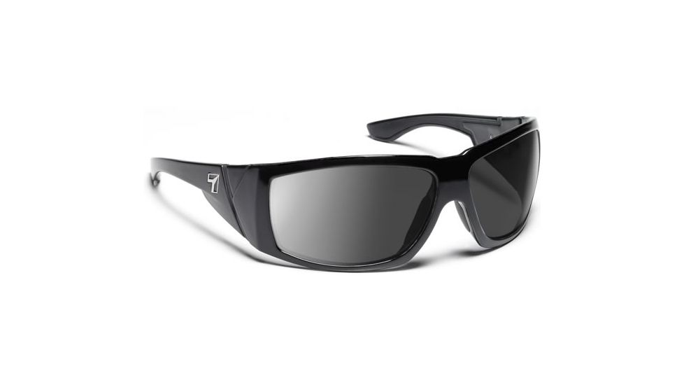 7 Eye Active Lifestyle Sunglasses Jordan, SharpView Gray PC Lens, Glossy Black Frame, L, Men, 900541