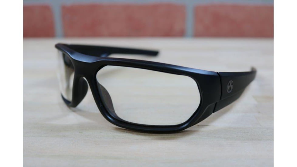 Magpul Industries Radius Safety Glasses, Matte Black, Polarized Gray Lens w/ Silver Mirror, Black/Gray/Silver, One Size, 3529