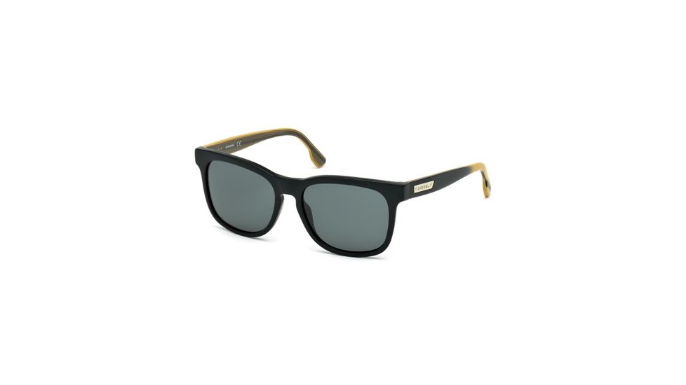 Diesel DL0151 Sunglasses - Matte Black Frame Color, Green Lens Color