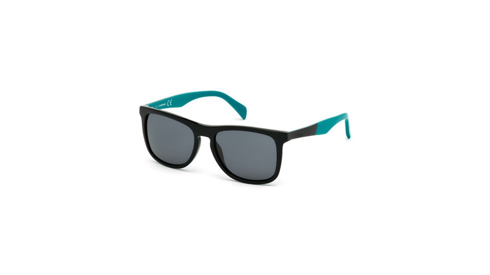 Diesel DL0162 Sunglasses - Shiny Black / Gradient Green Frame Color