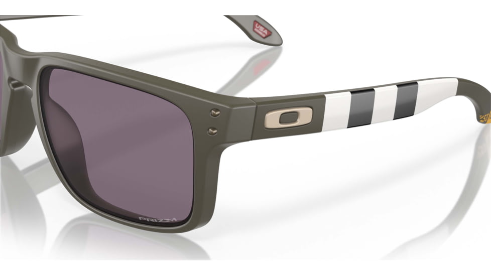 Oakley SI Holbrook American Heritage Collection Sunglasses, American Heritage Nose Art Frame, Prizm Gray Lens, OO9102-V655