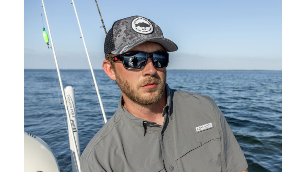 Redfin Polarized Sanibel Sunglasses, Black Tortoise Frame, Dark Shad Mirror Polarized Lens, One Size, 1404