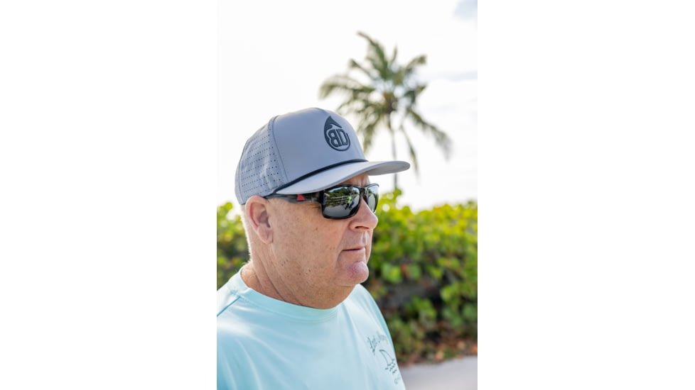 Redfin Polarized Sanibel Sunglasses, Black Tortoise Frame, Dark Shad Mirror Polarized Lens, One Size, 1404