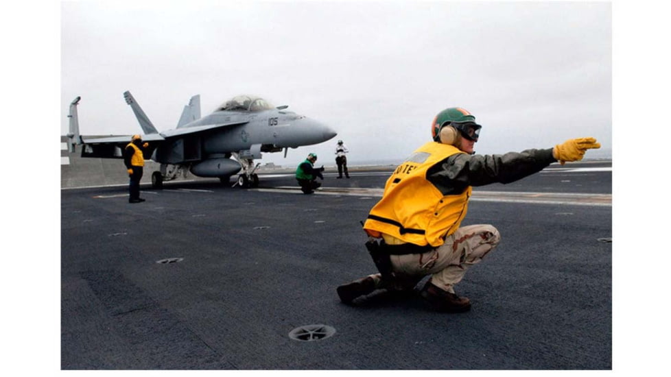 Revision Desert Locust Carrier Goggle System, Lens Photochromic, Frame Black, 4-0309-9539