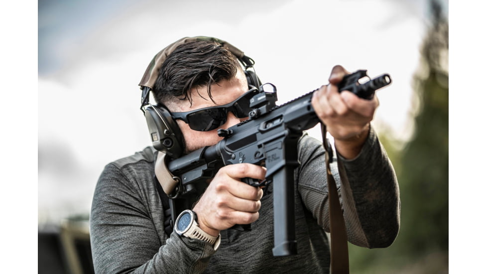 STNGR Hi-Speed Ballistic Sunglasses, Matte Black/Smoke, Medium/Large, XF-VEYJ-IIDL